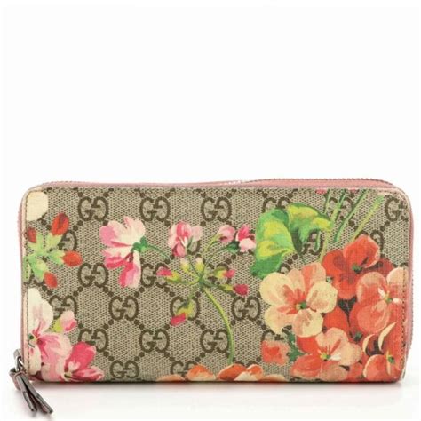 gucci gg supreme blossoms bloom floral bird wallet|Gucci zippy wallet.